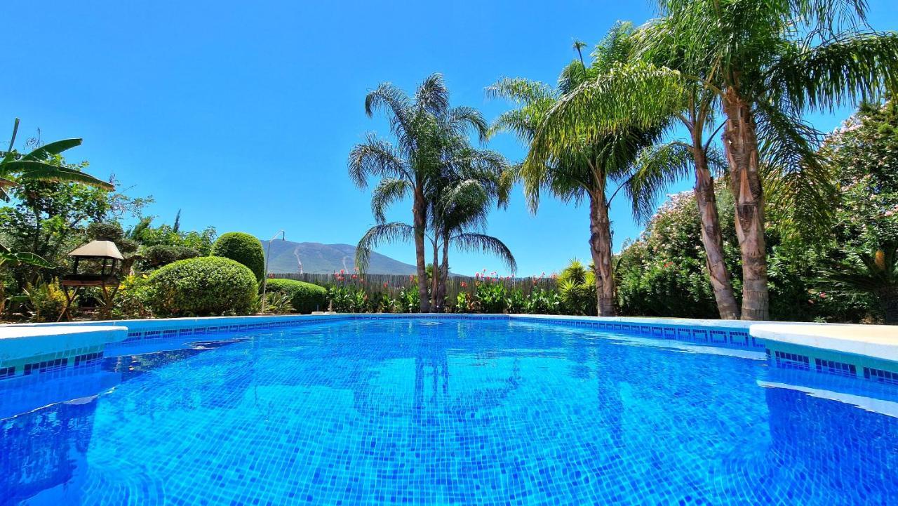 Erythrina Villa *